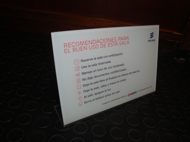 Habladores en Acr�lico, Tome Uno y Bolsillos