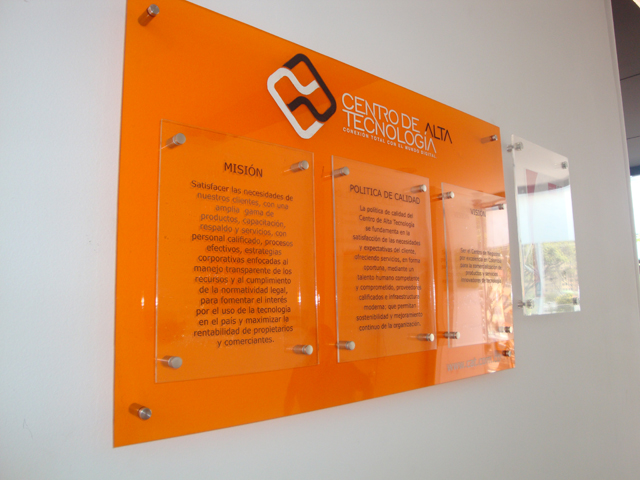 Tableros Acr�licos y Vidrio Templado